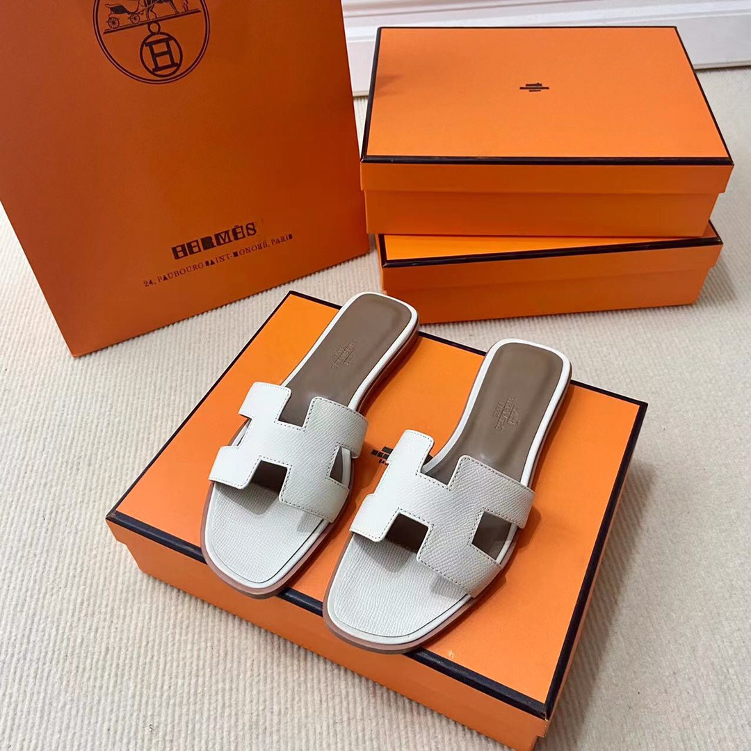 에르메스 올수공 오란 슬리퍼 샌들 앱송 92